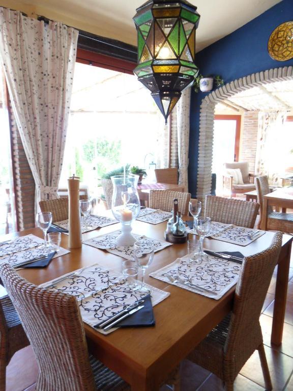 Bed & Breakfast | Guest House Casa Don Carlos Alhaurín el Grande Exteriör bild